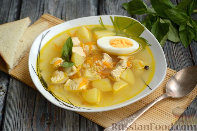 Фото приготовления рецепта: Суп с куриным филе и пшеном - шаг №14