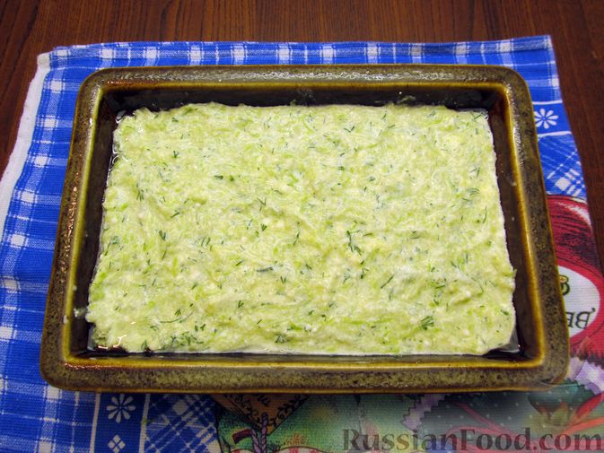 Фото приготовления рецепта: Слоёный салат с говядиной, картофелем, морковью и кукурузой - шаг №7
