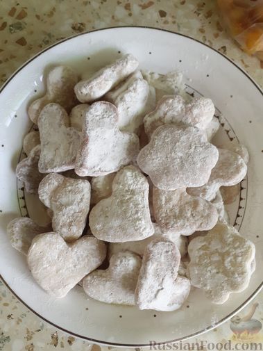 Фото приготовления рецепта: Песочное печенье на маргарине и сметане - шаг №7