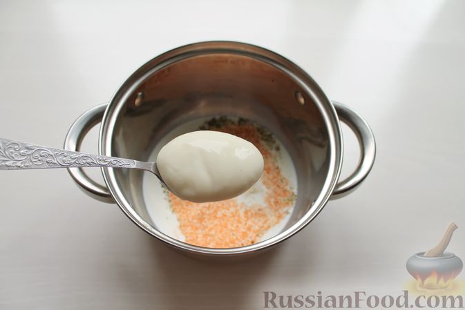 Фото приготовления рецепта: Картофельные кнели с ветчиной и сыром, со сливочно-сырным соусом - шаг №14