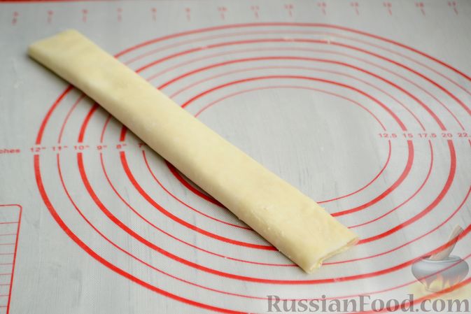 Фото приготовления рецепта: Пирог из теста фило, с брынзой - шаг №7