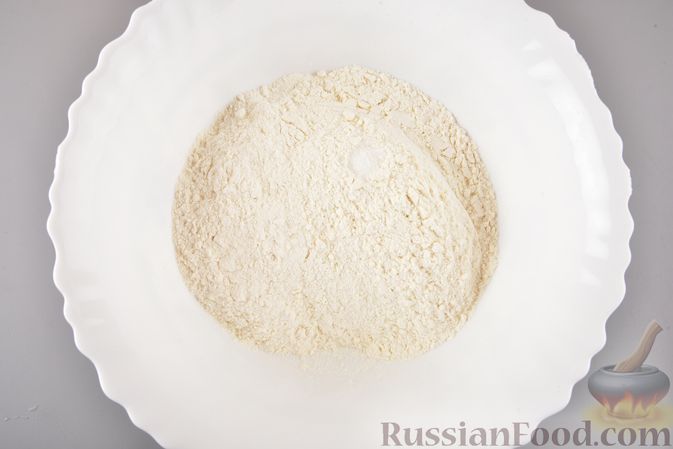 Фото приготовления рецепта: Вишнёвый тарт с заварным кремом и желе - шаг №2