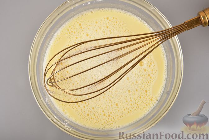 Фото приготовления рецепта: Вишнёвый тарт с заварным кремом и желе - шаг №10