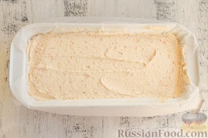 Фото приготовления рецепта: Мороженое "Cникерс" - шаг №19