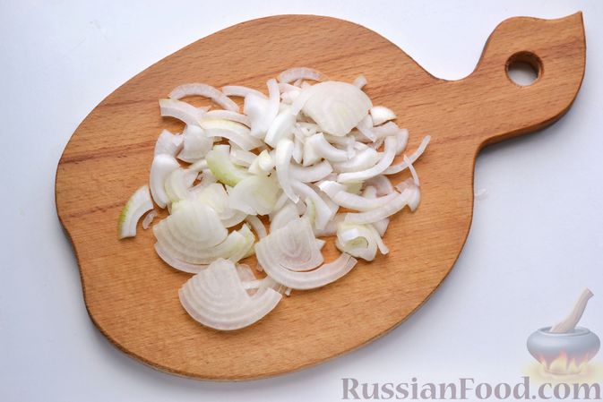 Фото приготовления рецепта: Макароны с куриными сердечками и стручковой фасолью (на сковороде) - шаг №3