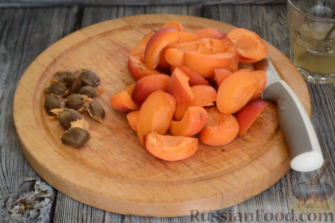 Фото приготовления рецепта: Самбук из абрикосов - шаг №3
