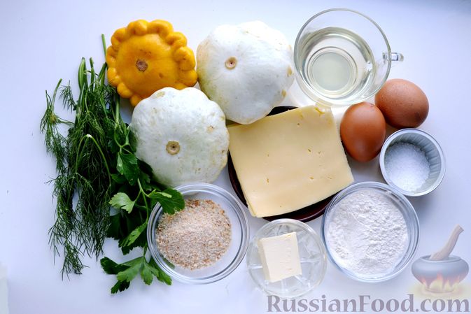 Фото приготовления рецепта: Патиссоны, жаренные с сыром и зеленью - шаг №1