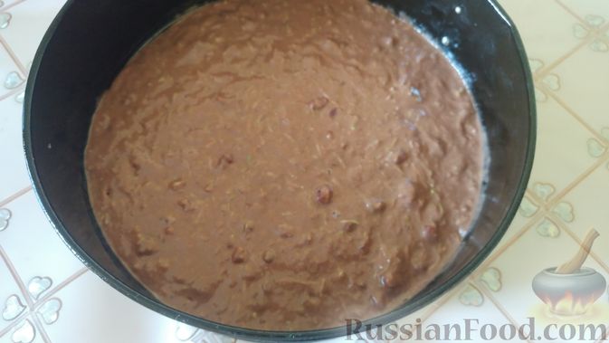 Фото приготовления рецепта: Шоколадный торт из кабачков - шаг №13