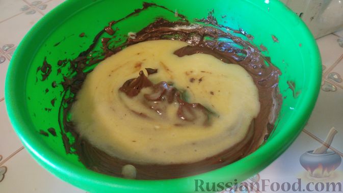 Фото приготовления рецепта: Шоколадный торт из кабачков - шаг №22