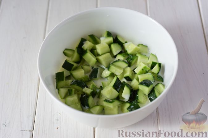 Фото приготовления рецепта: Крем-суп из свежих огурцов и картофеля - шаг №7