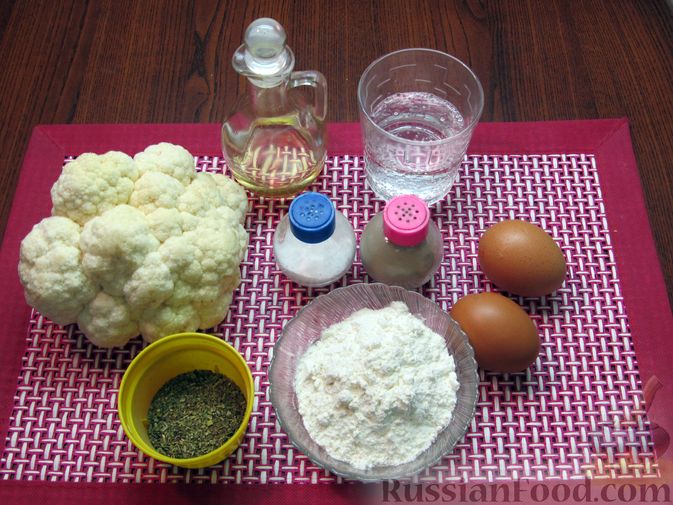 Фото приготовления рецепта: Жареная цветная капуста в кляре на минеральной воде - шаг №1