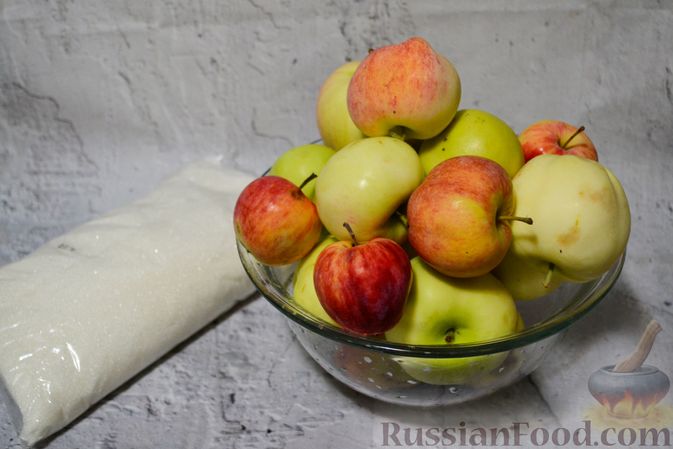 Фото приготовления рецепта: Яблочное повидло в духовке (на зиму) - шаг №1
