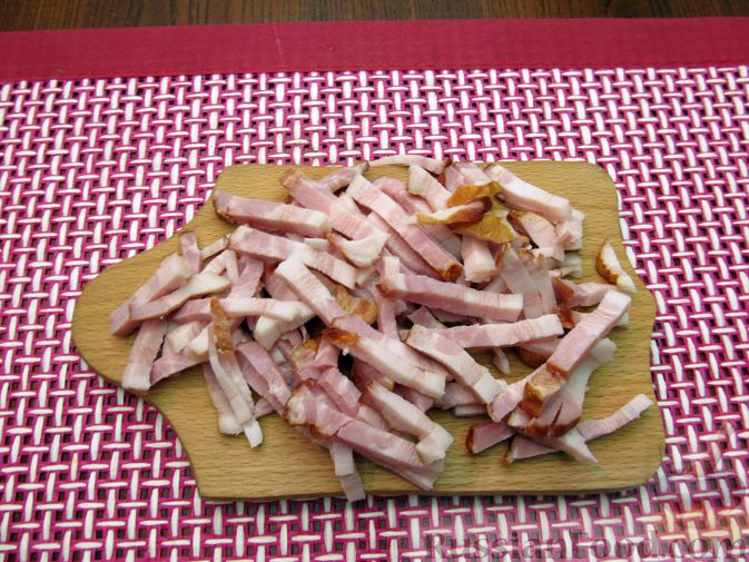 Фото приготовления рецепта: Запеканка из цветной капусты и бекона, в сливочно-сырной заливке - шаг №10
