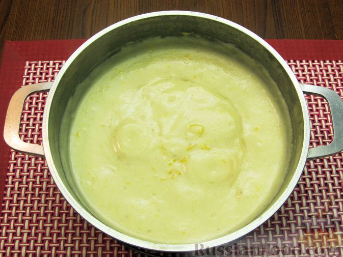 Фото приготовления рецепта: Молочный "суп" с бананами и апельсиновой цедрой - шаг №12