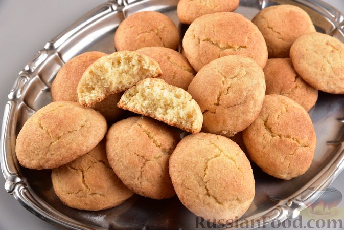 Фото к рецепту: Песочное печенье в корично-сахарной обсыпке (сникердудль)