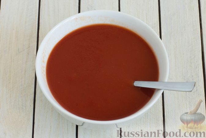 Фото приготовления рецепта: Салат из моркови с болгарским перцем, на зиму (без уксуса) - шаг №7