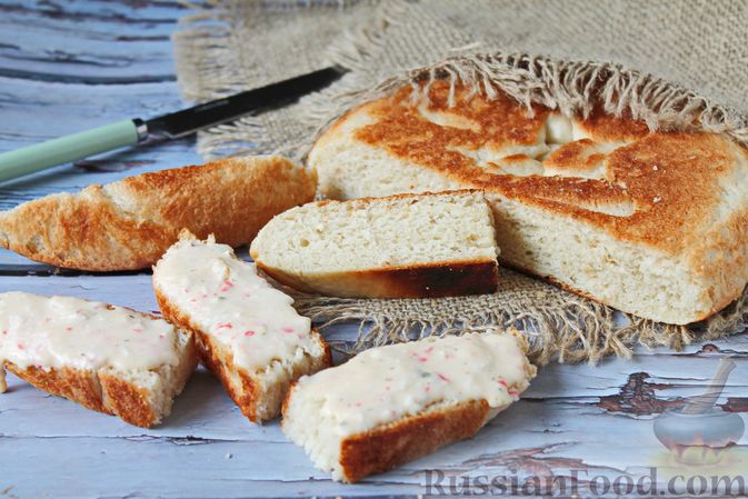 Фото приготовления рецепта: Дрожжевой хлеб на сковороде - шаг №17
