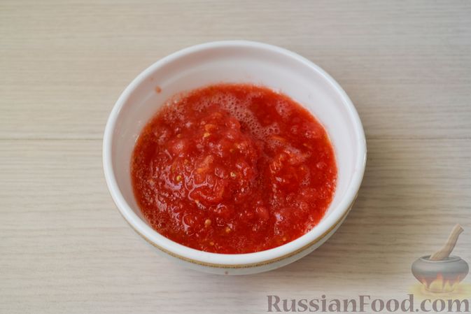 Фото приготовления рецепта: Фасолевый суп с луком-пореем и помидорами - шаг №12