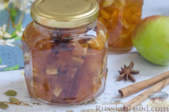 Фото к рецепту: Грушево-яблочное варенье с пряностями (на зиму)