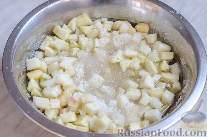 Фото приготовления рецепта: Грушево-яблочное варенье с пряностями (на зиму) - шаг №5