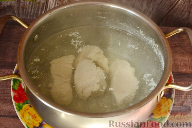 Фото приготовления рецепта: Тыквенный суп-пюре с куриным филе - шаг №9