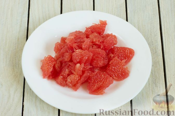 Фото приготовления рецепта: Тыквенный смузи с грейпфрутом - шаг №3