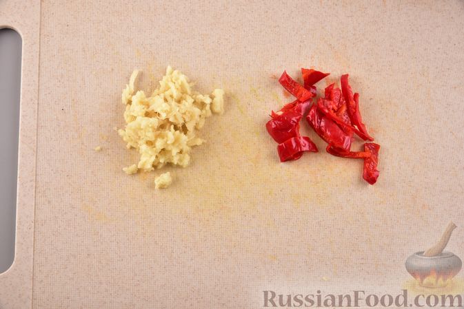 Фото приготовления рецепта: Суп-пюре из запеченной тыквы с имбирем - шаг №8