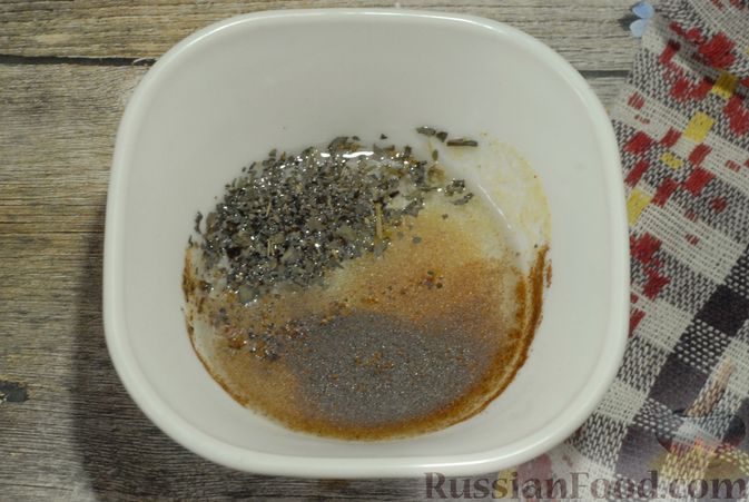 Фото приготовления рецепта: Фасолевый суп с цветной капустой и сухариками - шаг №12