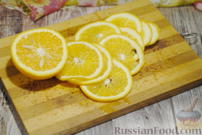 Фото приготовления рецепта: Цельная клюква в сахаре, с апельсином (на зиму, без варки) - шаг №8