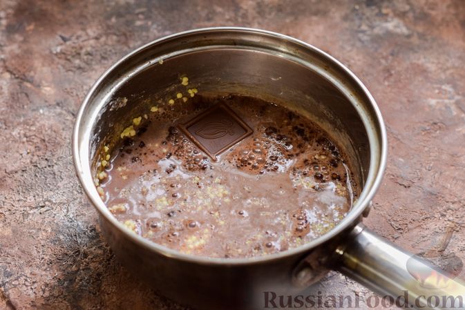 Фото приготовления рецепта: Шоколадная пшённая каша с творогом - шаг №5