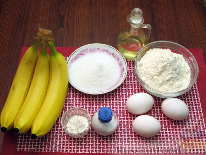 Фото приготовления рецепта: Банановый кекс - шаг №1