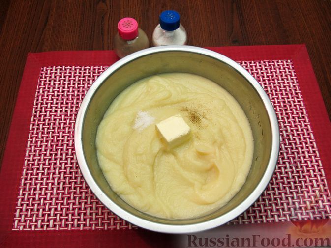 Фото приготовления рецепта: Пюре из кольраби, сельдерея, картофеля и яблока - шаг №11