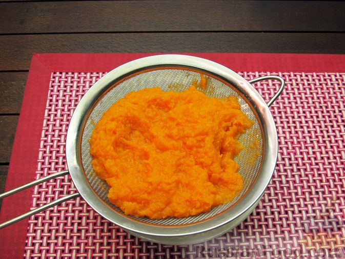 Фото приготовления рецепта: Тыквенные крокеты с морковью и сыром (в духовке) - шаг №5