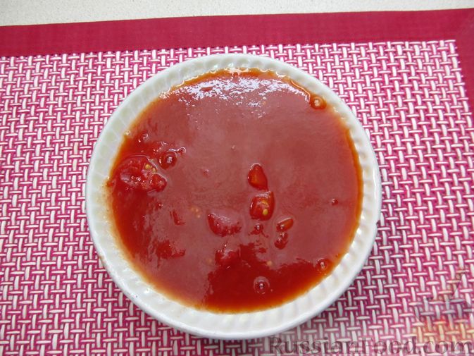 Фото приготовления рецепта: Мясные тефтели в томатно-тыквенным соусе - шаг №9
