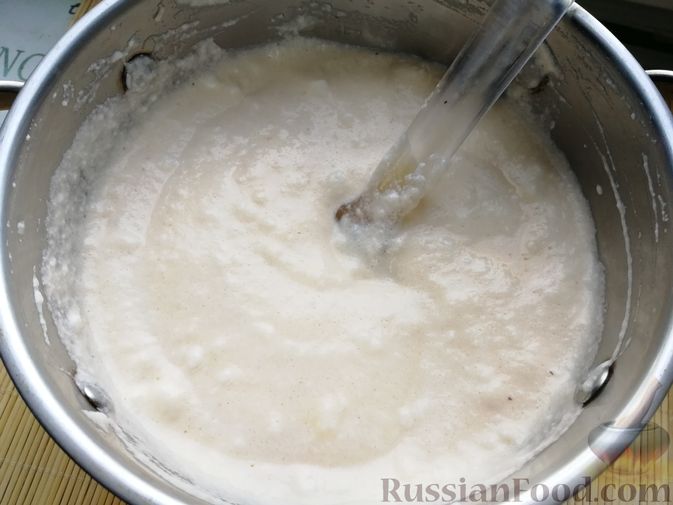 Фото приготовления рецепта: Молочное суфле с черносливом - шаг №12