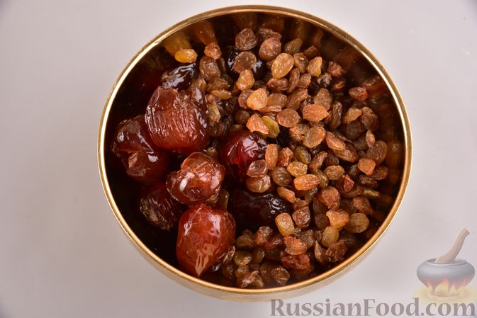 Фото приготовления рецепта: Конфеты из сухофруктов с орехами и маком - шаг №2