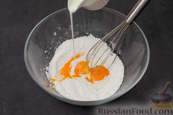 Фото приготовления рецепта: Торт "Наполеон" на сковороде - шаг №4