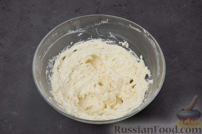 Фото приготовления рецепта: Горелый чизкейк а-ля "Сан-Себастьян" - шаг №3