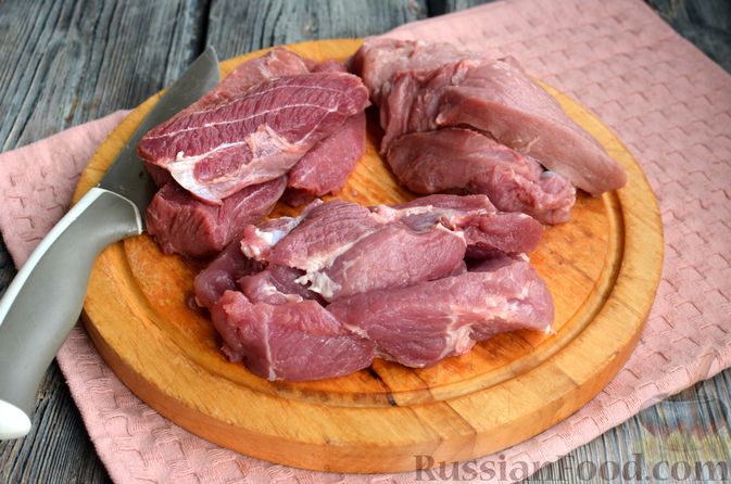Фото приготовления рецепта: Котлеты из свинины и говядины - шаг №5