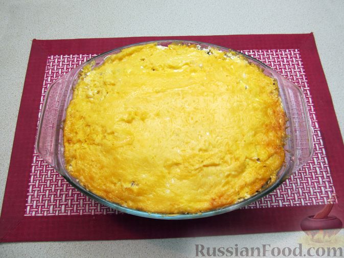 Фото приготовления рецепта: Рис, запечённый с куриной печенью, яблоками и сыром - шаг №15