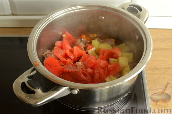 Фото приготовления рецепта: Суп с индейкой и овощами - шаг №8