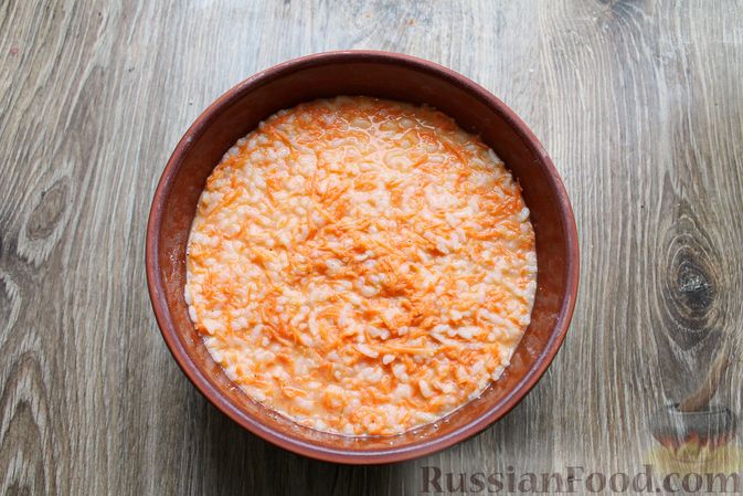 Фото приготовления рецепта: Рисовая запеканка с морковью - шаг №10