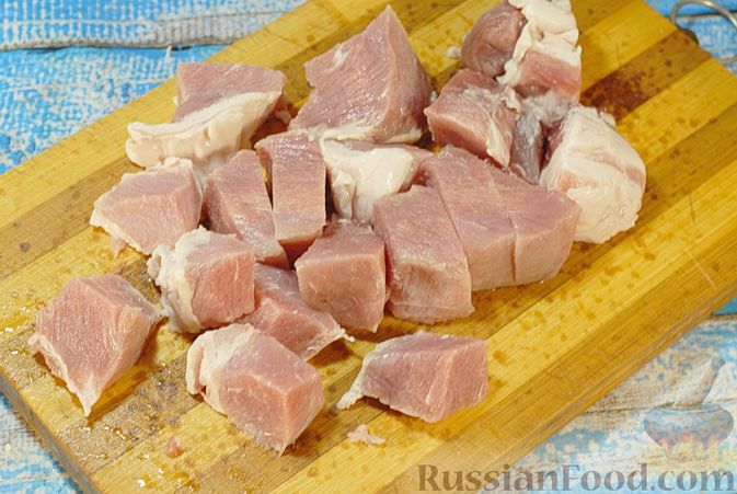 Фото приготовления рецепта: Свинина, запечённая с чечевицей и тыквой - шаг №2