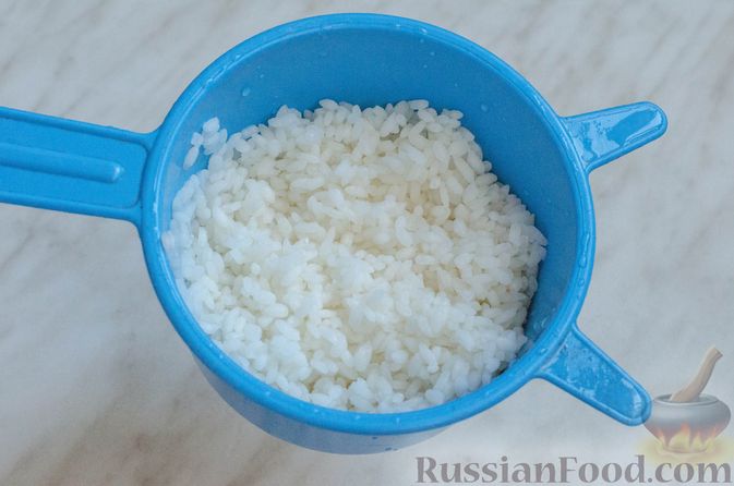 Фото приготовления рецепта: Голубцы с нутом, рисом и мясным фаршем - шаг №7