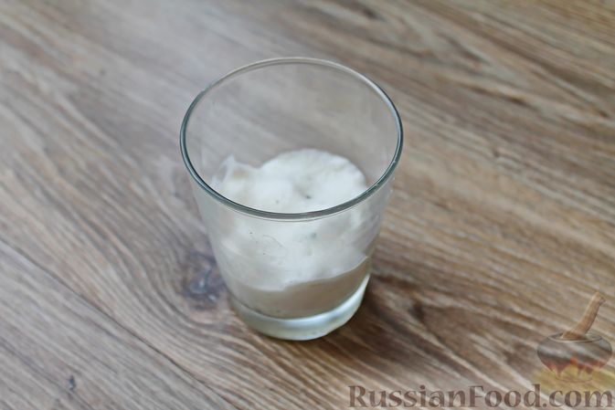 Фото приготовления рецепта: Белковый омлет на молоке (в микроволновке) - шаг №7