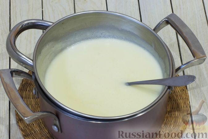 Фото приготовления рецепта: Шоколадный плавленый сыр из творога - шаг №4