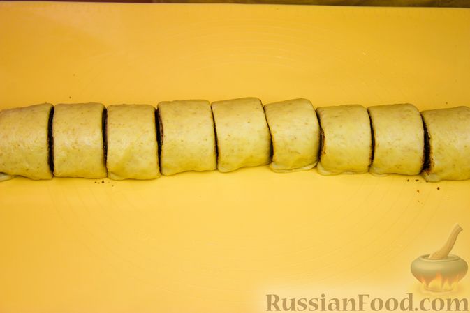 Фото приготовления рецепта: Тающие булочки "Синнабон" - шаг №6