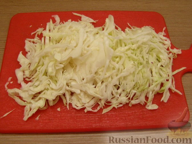 Фото приготовления рецепта: Капустный салат с имбирем - шаг №1