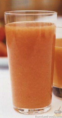 Фото к рецепту: Клубнично-персиковый коктейль