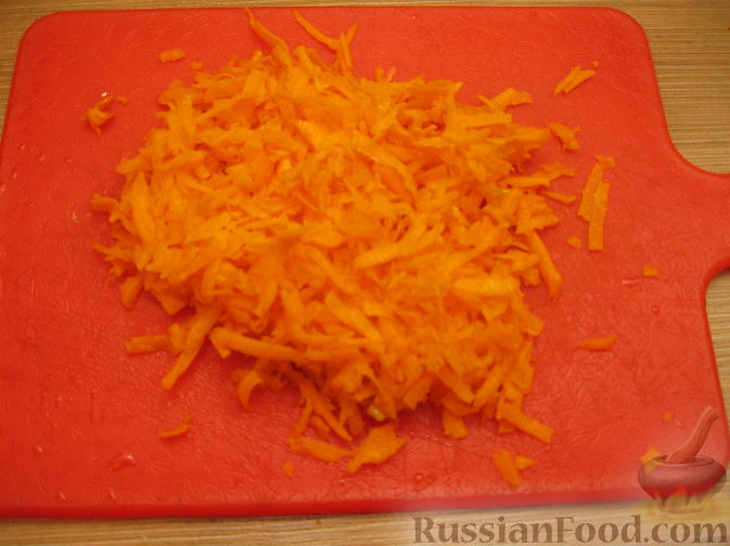 Фото приготовления рецепта: Салат "Оранжевое настроение" - шаг №3